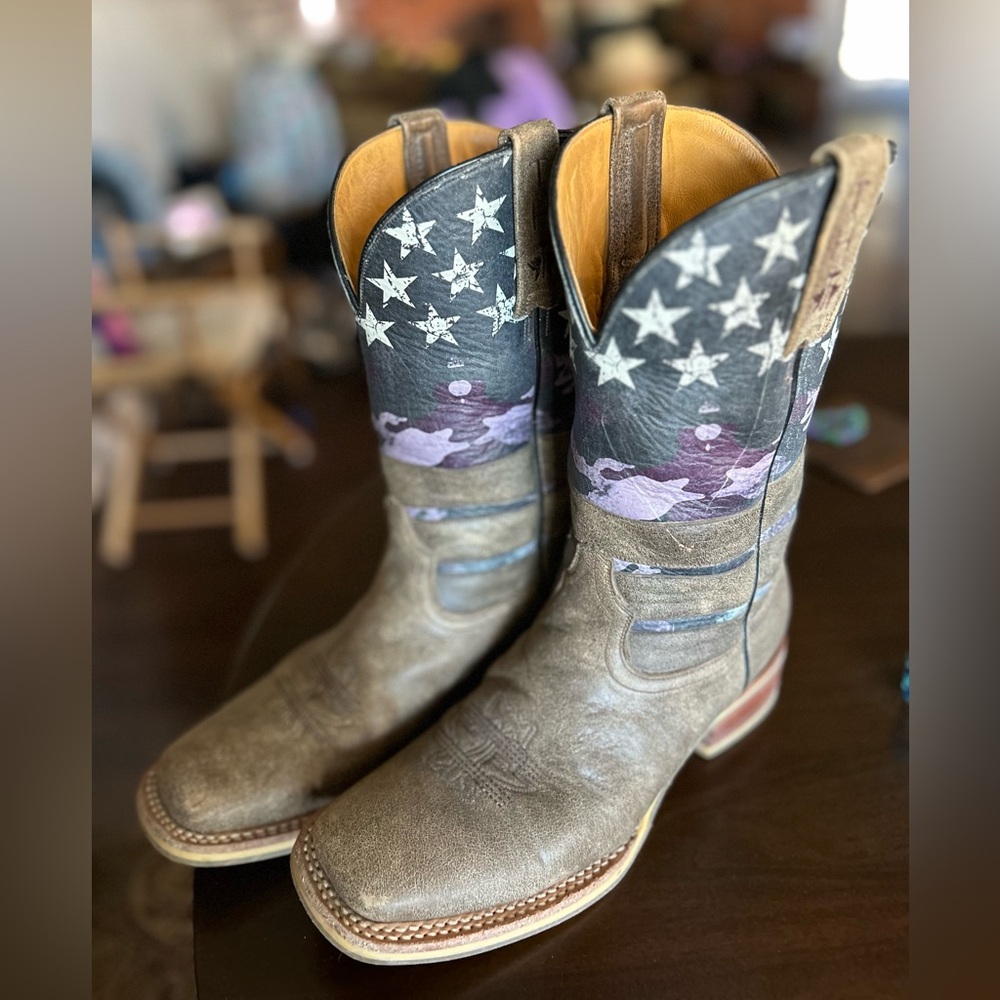 Tin Haul Co American Woman boots size 8